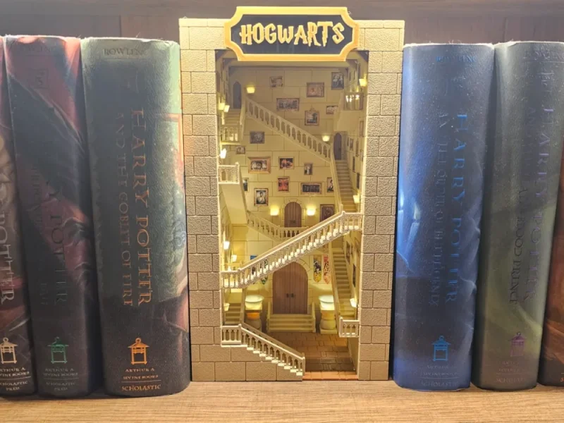 Magical Academy Castle Bookshelf Ornament
